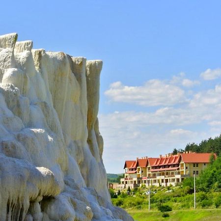 F&M Apartman Egerszalok Bagian luar foto