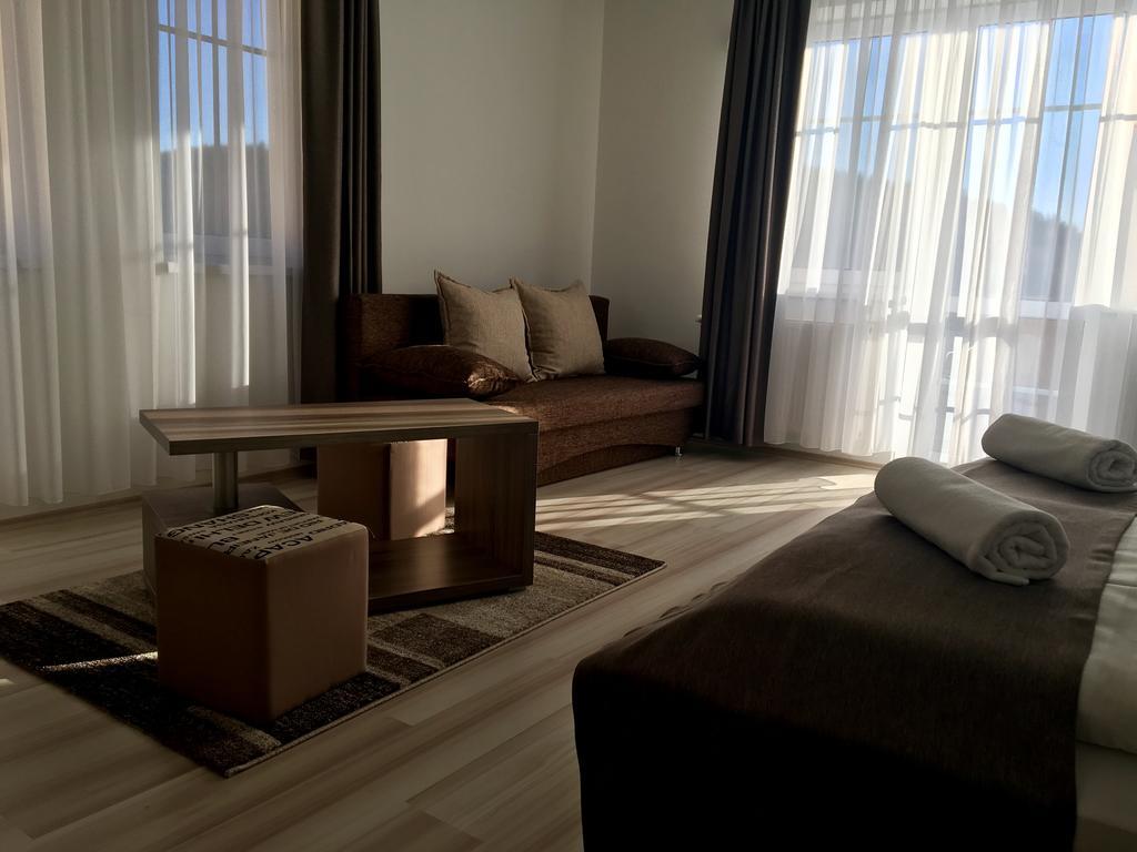F&M Apartman Egerszalok Bagian luar foto