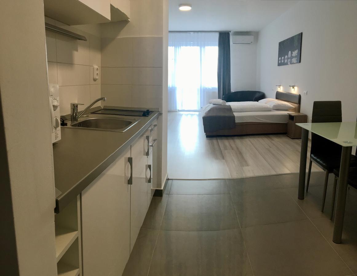 F&M Apartman Egerszalok Bagian luar foto